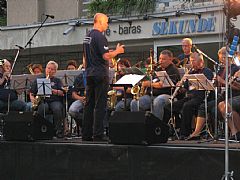  Etter paraden var det konsert med alle deltakande korps/band. Mykje kjekt å høyra og sjå.